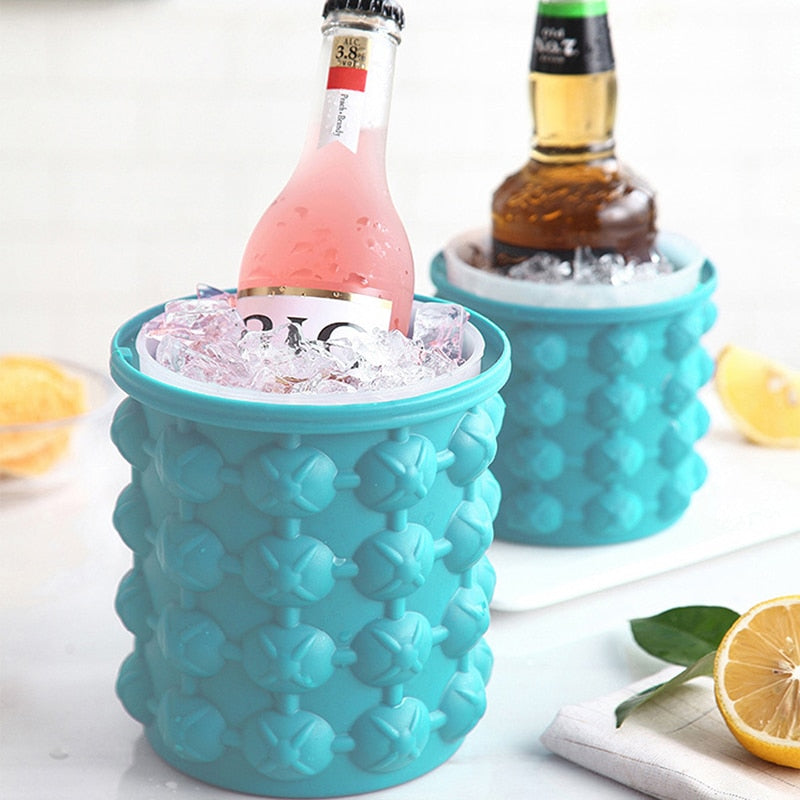 "TheFreezyCup"- Eiswürfelbereiter (50% Rabatt)